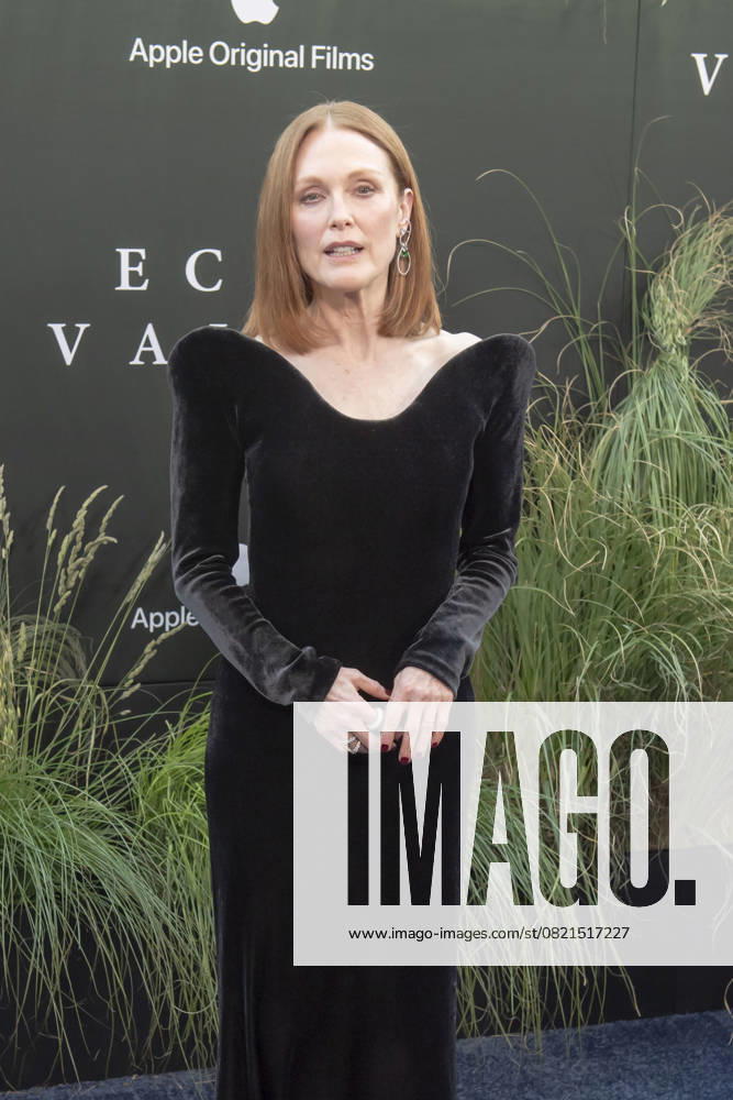 Echo Valley New York Premiere in New York, USA - 04 Jun 2025 Julianne Moore attends the Echo Valley New York Premiere at AMC Lincoln Square. New York United States