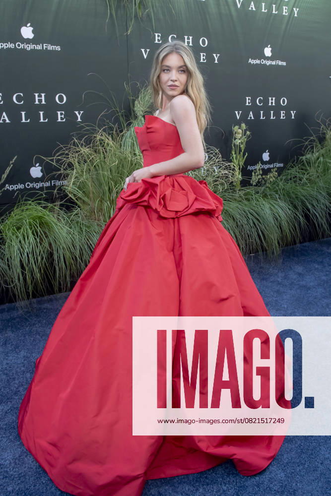 Echo Valley New York Premiere in New York, USA - 04 Jun 2025 Sydney Sweeney attends the Echo Valley New York premiere at AMC Lincoln Square. New York United States