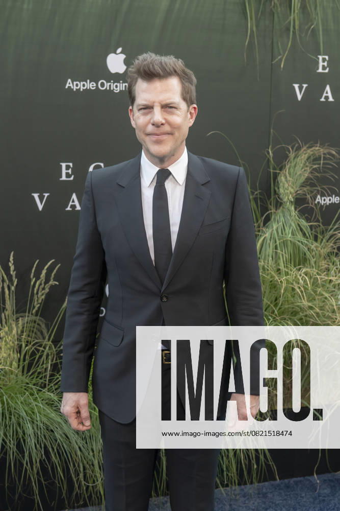 Kevin J. Walsh attends the Echo Valley New York Premiere at AMC Lincoln Square 13. New York United States - ZUMAs197 20250604_aaa_s197_458