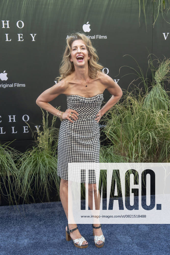 Alysia Reiner attends the Echo Valley New York Premiere at AMC Lincoln Square 13. New York United States - ZUMAs197 20250604_aaa_s197_466