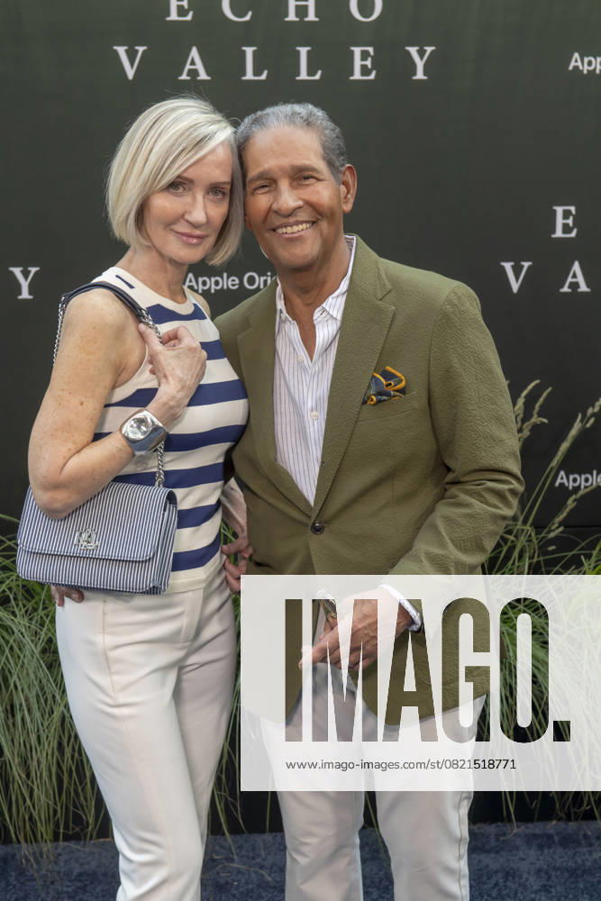 (L-R) Hilary Gumbel and Bryant Gumbel attend the Echo Valley New York Premiere at AMC Lincoln Square 13. New York United States - ZUMAs197 20250604_aaa_s197_495