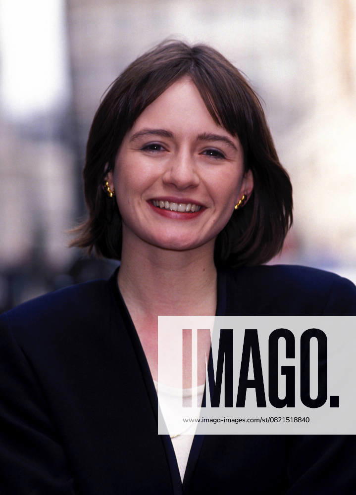 EMILY MORTIMER Ref: 1037 London Great Britain
