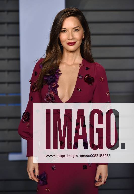 Olivia Munn arrives for the Vanity Fair Oscar Party at the Wallis Annenberg Center for the Performing Arts in Beverly Hills, California on March 4, 2018. LAP201803043067 CHRISTINExCHEW