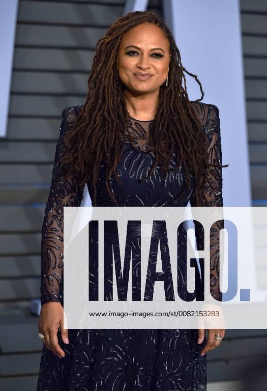 Ava DuVernay arrives for the Vanity Fair Oscar Party at the Wallis Annenberg Center for the Performing Arts in Beverly Hills, California on March 4, 2018. LAP201803043072 CHRISTINExCHEW