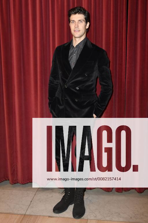 Wondy Award in Mailand Milan. First edition of the Wondy Award at the Manzoni Theater. In the picture: Roberto Bolle