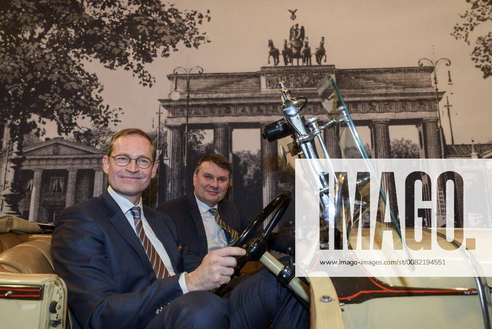 Berlins Governing Mayor Michael Müller SPD at the booth of VISIT Berlin during the opening tour at the International Tourism Fair in Berlin snapshot photography F Boillot