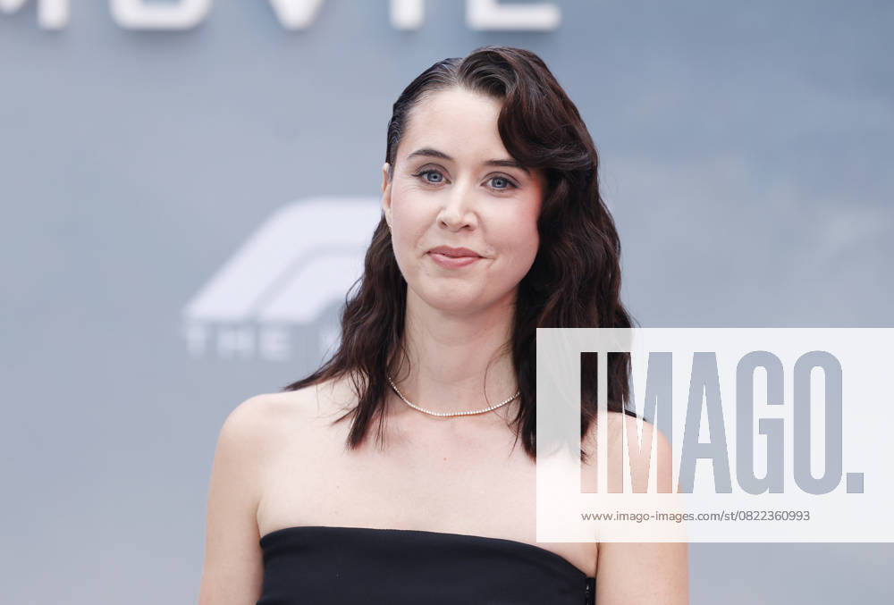 Liz Kingsman arrives on the red carpet for the Apple Original Films & Warner Bros. Pictures F1 World Premiere in Times Square on Monday, June 16, 2025 in New York City. NYP20250616135 JOHNxANGELILLO