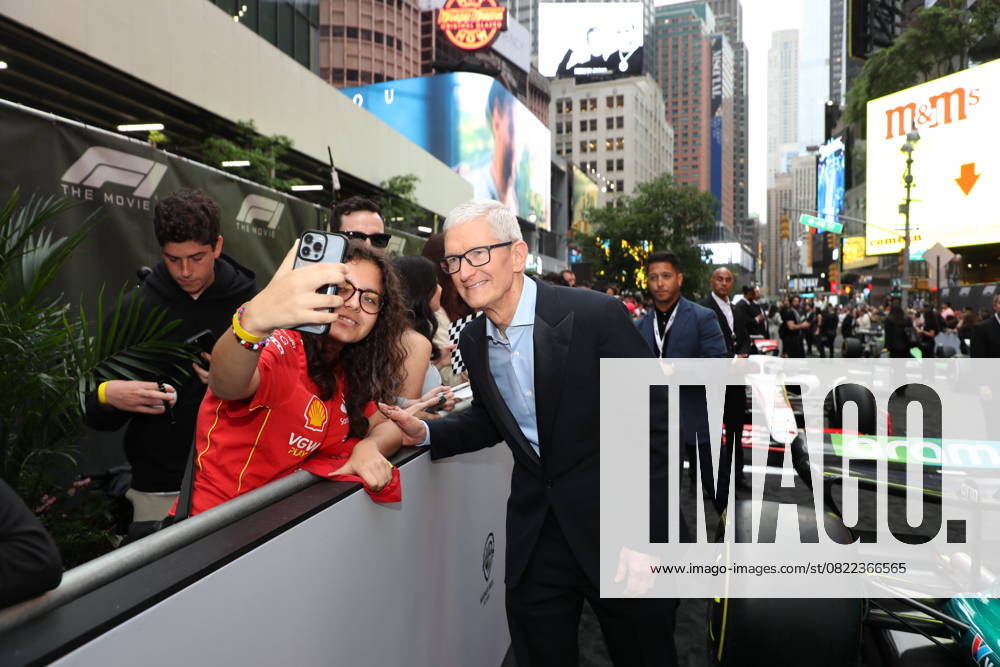 Red carpet arrivals for the World Premiere of Apple Original Films F1 The Movie in Times Square. F1 The Movie will be released in theatre s and in IMAX in partnership with Warner Bros. Pictures on June 27, 2025 Featuring: Tim Cook and fans Where: New York, New York, United States When: 16 Jun 2025 Credit: Marion Curtis StarPix for Apple Original Films INSTARimages . NOT FOR USE BY NEWSPAPERS BASED IN THE UK.