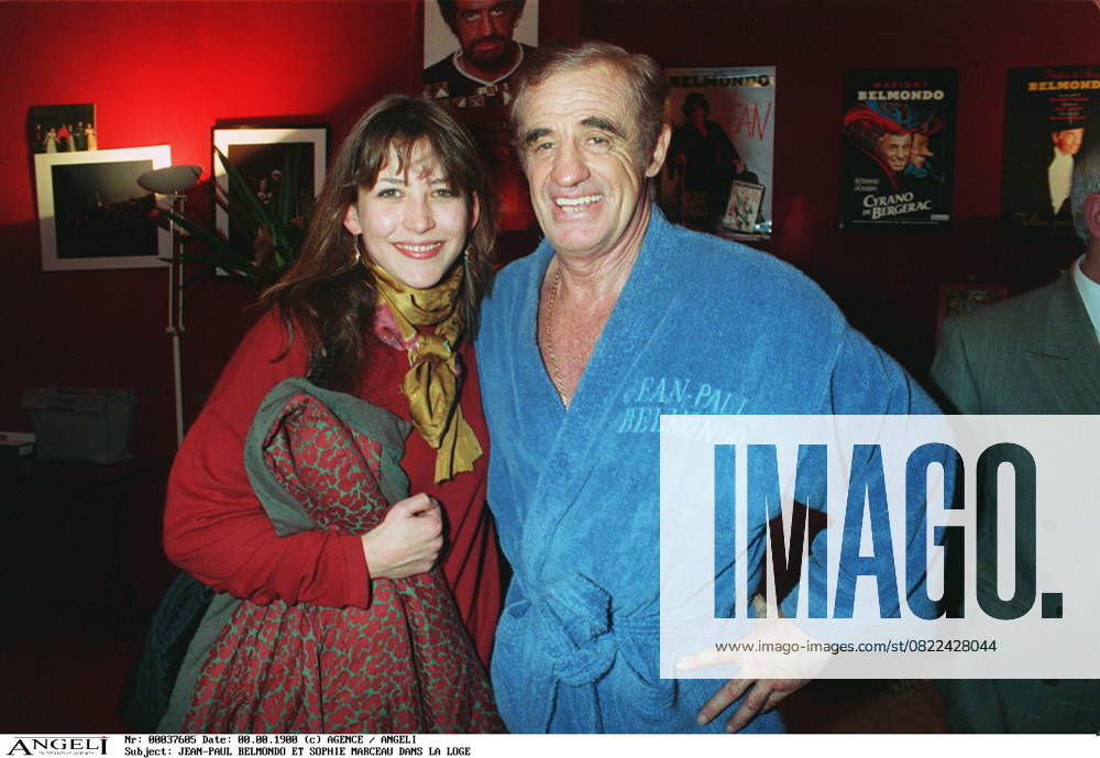 JEAN Paul BELMONDO und SOPHIE MARCEAU in DIE LOGE VON THEATER von Paris JEAN Paul BELMONDO JOUE in Schneider für DAMEN