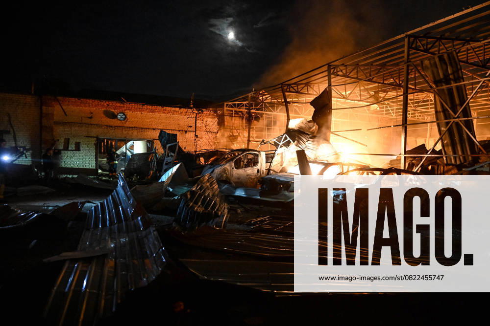 Cars that caught fire as a result of a Russian drone attack burn at night in Zaporizhzhia, Ukraine, June 18, 2025. (Photo by Dmytro Smolienko Ukrinform) Aftermath of Russian drone attack in Zaporizhzhia on June 18, 2025