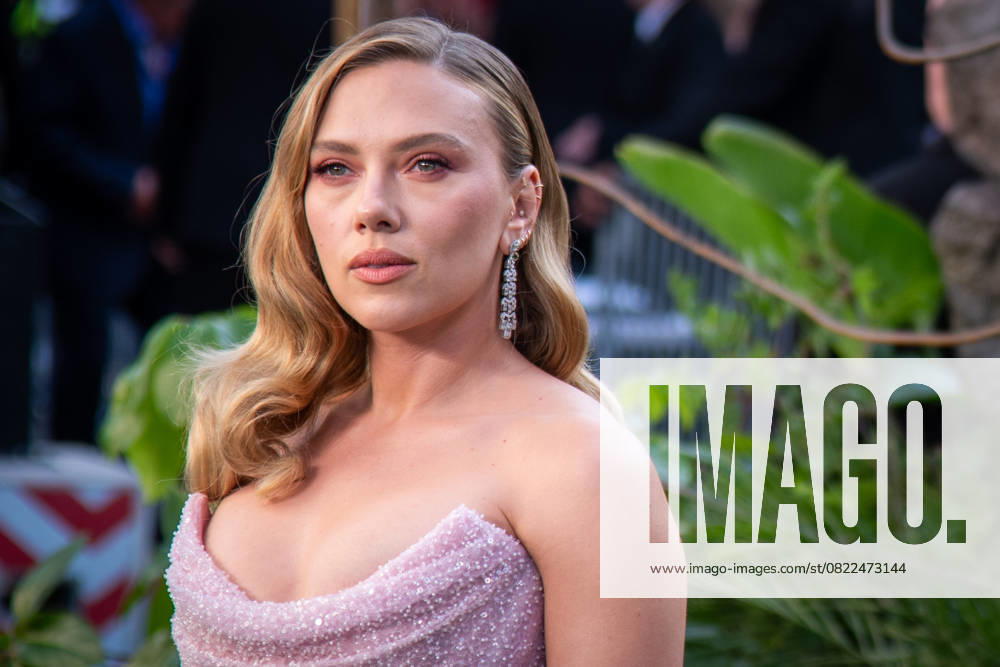 Scarlett Johansson attends the Jurassic World Rebirth World Premiere at the Odeon Luxe Leicester Square. London United Kingdom - ZUMAs197 20250617_aaa_s197_475