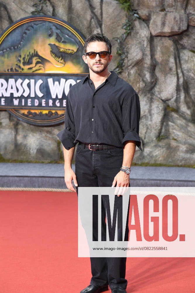 Jonathan Bailey at the premiere of JURASSIC WORLD DIE WIEDERGEBURT at the ZOO Palast in Berlin on 18 06 2025