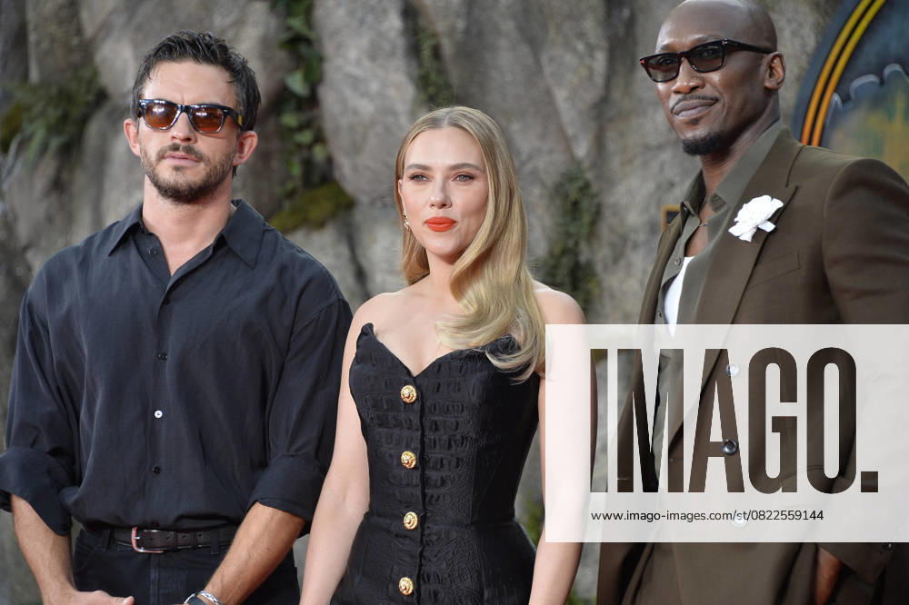 Jonathan Bailey, Scarlett Johansson and Mahershala Ali at the premiere of JURASSIC WORLD DIE WIEDERGEBURT at the ZOO Palast in Berlin on 18 06 2025