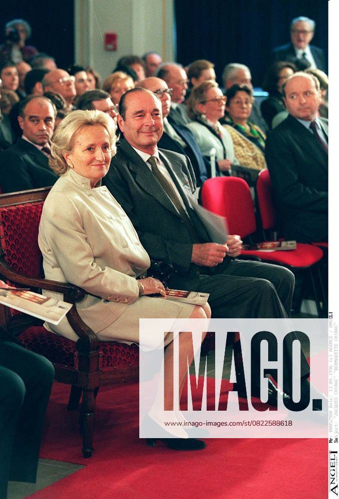 JACQUES CHIRAC BERNADETTE CHIRAC SCHULE DIE Haus D BILDUNG von DIE LEGION D EHRUNG Heiliger DENIS voll Fuß 1ERE Dame PRÄSIDENT REPUBLIK