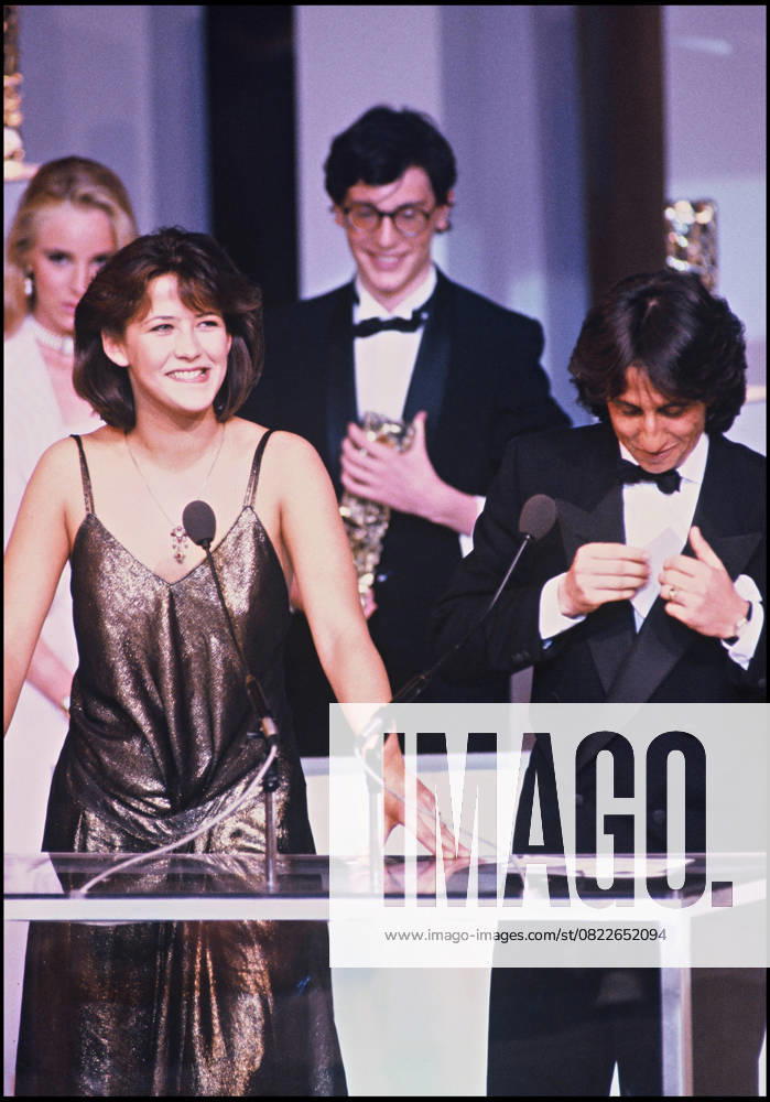 Archiv SOPHIE MARCEAU LORS von DIE ABENDFEIER DES CESAR 1985 Au COTE von RICHARD ANCONINA Paris Frankreich