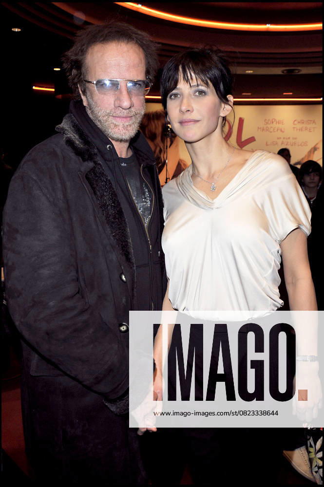 CHRISTOPHE LAMBERT AND SOPHIE MARCEAU PREMIERE OF LOL AT CINEMA GAUMONT MARIGNAN IN PARIS Paris France