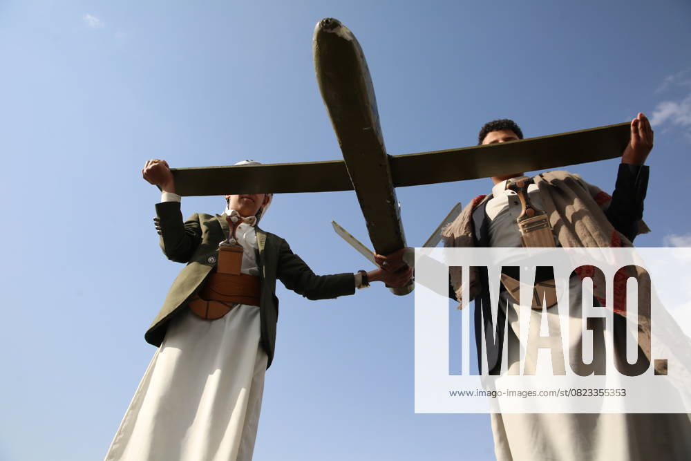 YEMEN HOUTHIS USA ISRAEL CONFLICT Houthi supporters hold up a mock drone during a protest against the USA and Israel, in Sana a, Yemen, 27 June 2025. IMAGO Sanaa Yemen