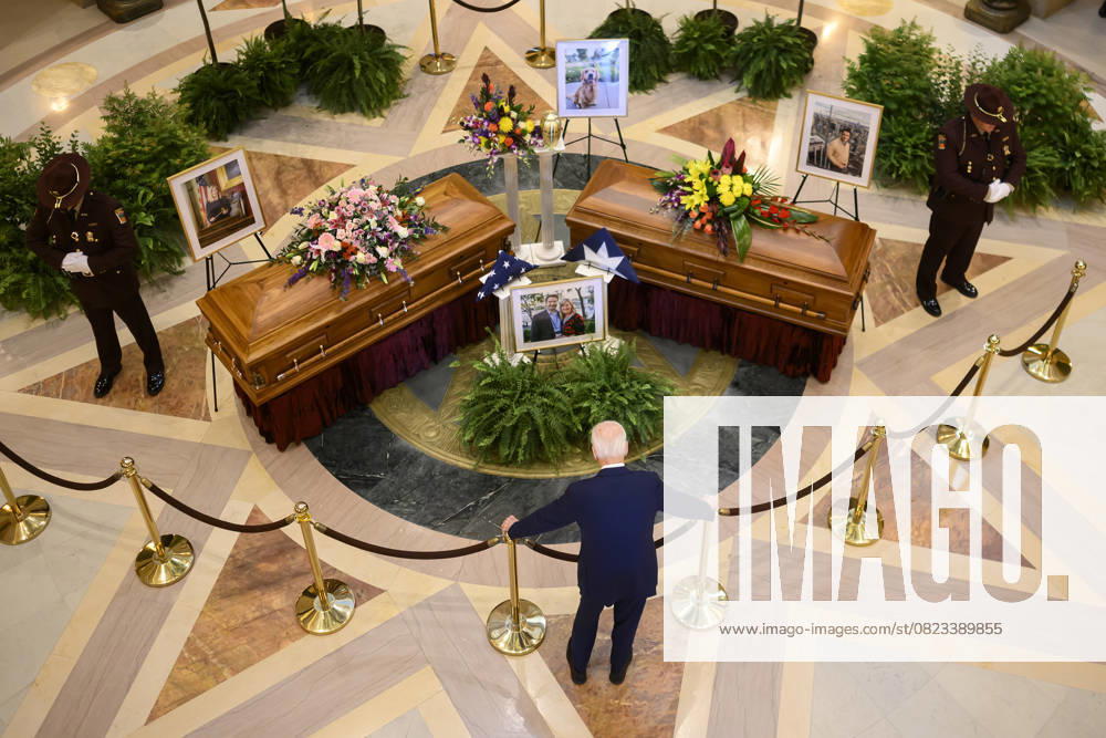 Former U.S. President Joe Biden pays his respects in the Minnesota Capitol Rotunda for Speaker Emerita Melissa Hortman, her husband Mark and their Golden Retriever Gilbert as they laid in state on Friday, June 27, 2025, at the State Capitol in St. Paul, Minnesota. St. Paul USA - ZUMAm67_ 20250627_zaf_m67_010