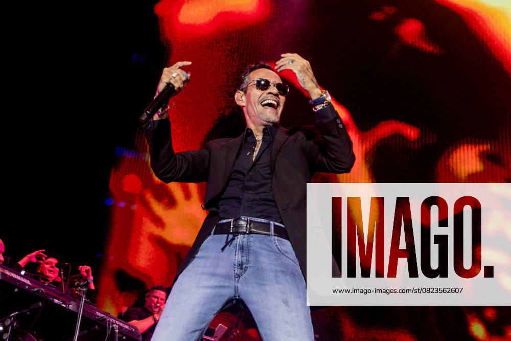 Marc Anthony performs in Madrid Singer Marc Anthony during a concert at the Movistar Arena, on June 29, 2025, in Madrid Spain Marco Antonio Muniz Rivera, better known as Marc Anthony, is a singer-songwriter and actor His musical repertoire spans genres such as salsa, bolero, ballad and Latin pop He has won four Grammy Awards and five Latin Grammy Awards, among others 29 JUNE 2025 Madrid Madrid Espana