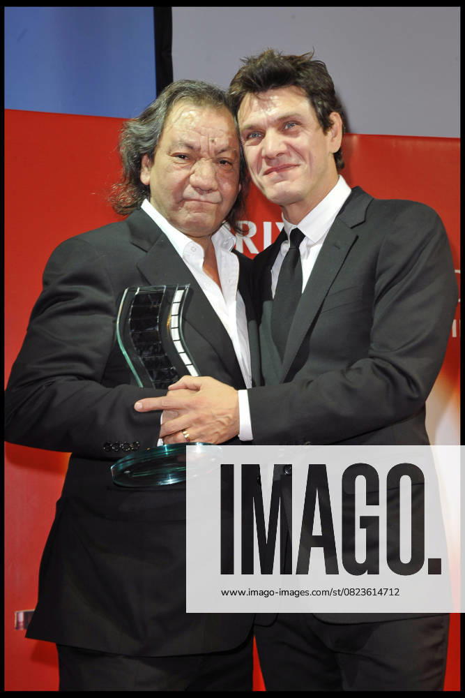 TONY GATLIF ET MARC LAVOINE 6ème PRIX HENRI LANGLOIS DANS LES SALONS DE LHOTEL DE VILLE DE VINCENNES 6th HENRI LANGLOIS AWARDS IN VINCENNES, FRANCE Vincennes France