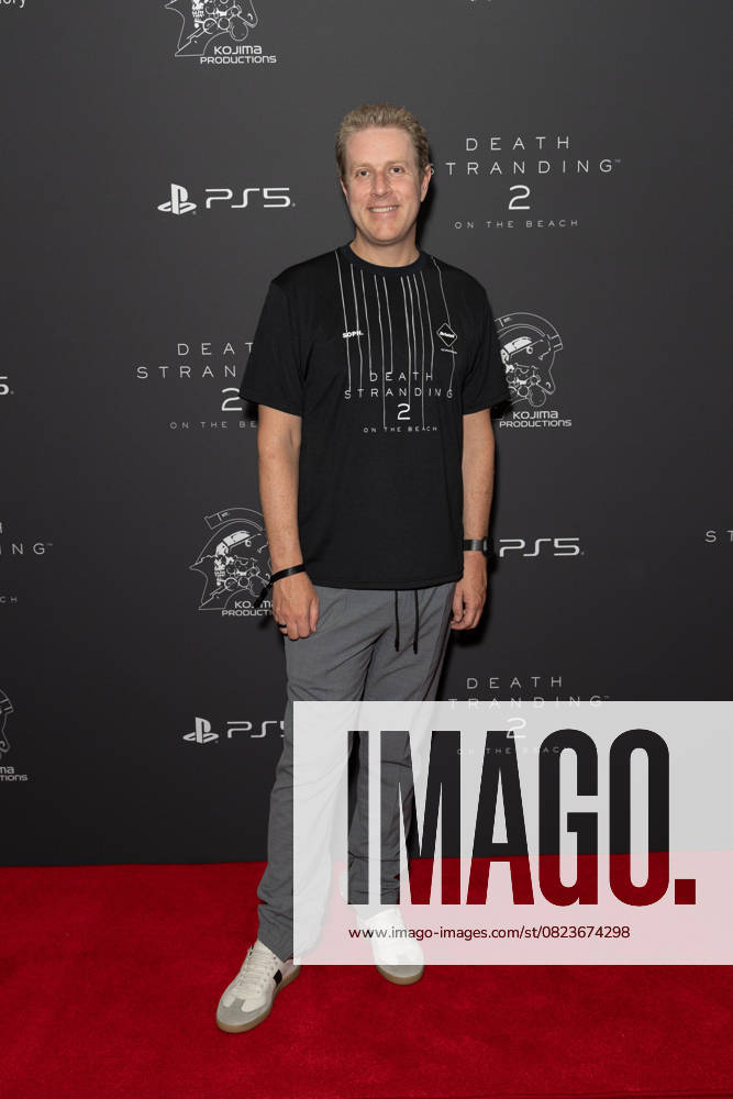 Geoff Keighley attends a special event hosted by Kojima Productions at Londons The Outernet to celebrate the launch of DEATH STRANDING 2: ON THE BEACH as part of the World Tour. London United Kingdom - ZUMAs197 20250630_aaa_s197_094
