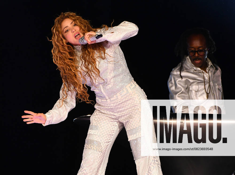 Entertainment Themen der Woche KW27 Bilder des Jahres 2025, Entertainment 06 Juni Shakira: Las Mujeres Ya No Lloran World Tour - San Francisco, CA Shakira performs during the final night of her Las Mujeres Ya No Lloran world tour at Oracle Park on June 30, 2025 in San Francisco, California. San Francisco Oracle Park California USA
