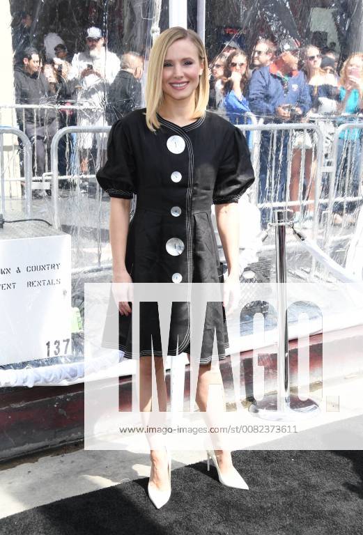 Hollywood, CA, U.S. - 17 March 2018 - Hollywood, California - Kristen Bell. IMAX Original Film Pandas Los Angeles Premiere held at IMAX TCL Theatre. Photo Credit: AdMedia Hollywood U.S. - ZUMAa123 20180317_zaa_a123_061