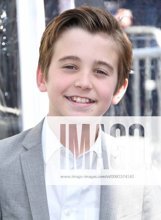Hollywood, CA, U.S. - 17 March 2018 - Hollywood, California - Parker Bates. IMAX Original Film Pandas Los Angeles Premiere held at IMAX TCL Theatre. Photo Credit: AdMedia Hollywood U.S. - ZUMAa123 20180317_zaa_a123_042