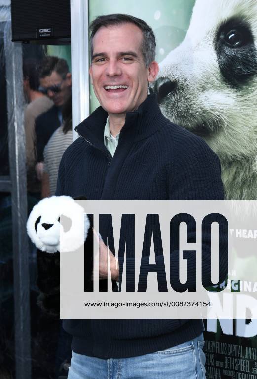 Hollywood, CA, U.S. - 17 March 2018 - Hollywood, California - Eric Garcetti. IMAX Original Film Pandas Los Angeles Premiere held at IMAX TCL Theatre. Photo Credit: AdMedia Hollywood U.S. - ZUMAa123 20180317_zaa_a123_033