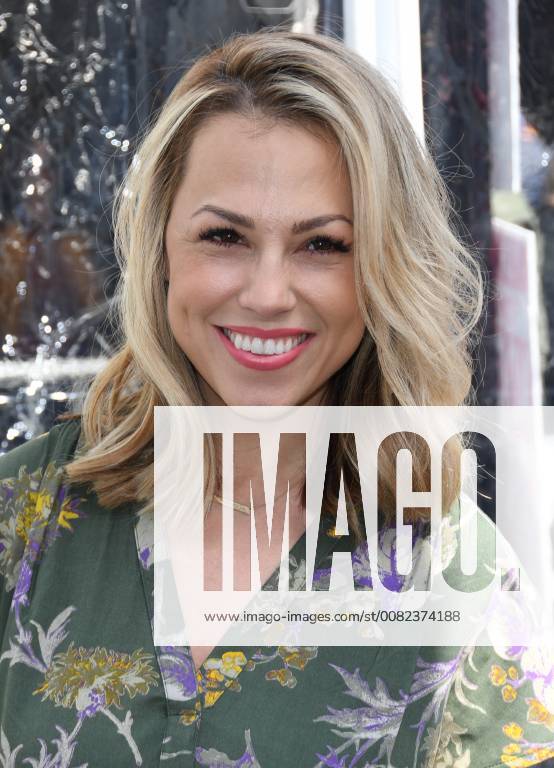 Hollywood, CA, U.S. - 17 March 2018 - Hollywood, California - Jessica Hall. IMAX Original Film Pandas Los Angeles Premiere held at IMAX TCL Theatre. Photo Credit: AdMedia Hollywood U.S. - ZUMAa123 20180317_zaa_a123_003