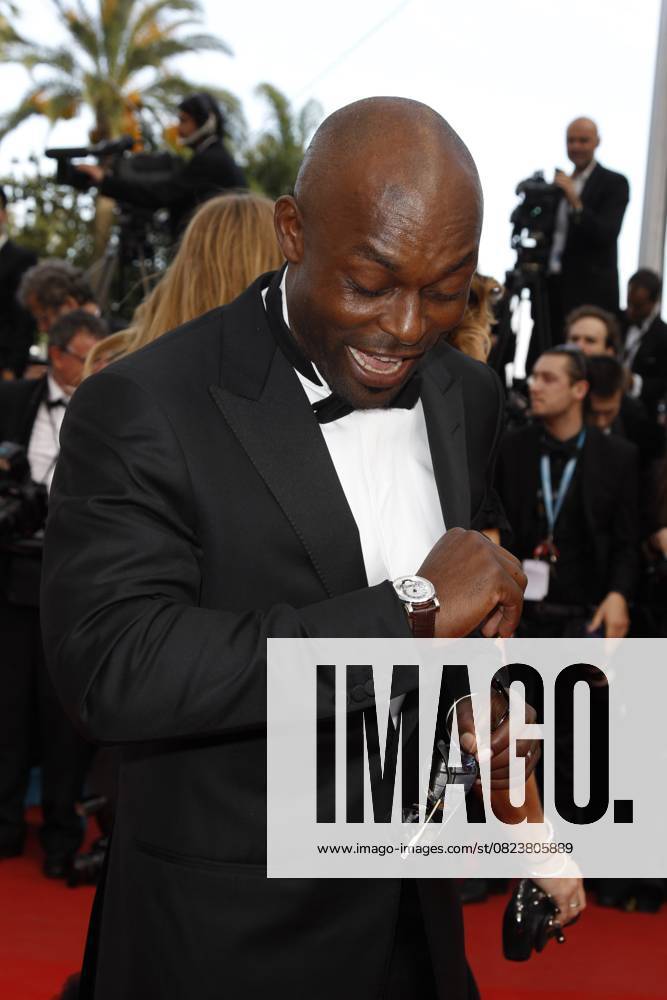 JIMMY JEAN LOUIS MONTEE DES MARCHES DU FILM LAWLESS LORS DU 65EME FESTIVAL DU FILM DE CANNES LE 19 MAI 2012 RED CARPET FOR THE FILM LAWLESS DURING THE 65TH CANNES FILM FESTIVAL, ON MAY 19TH 2012 CANNES France