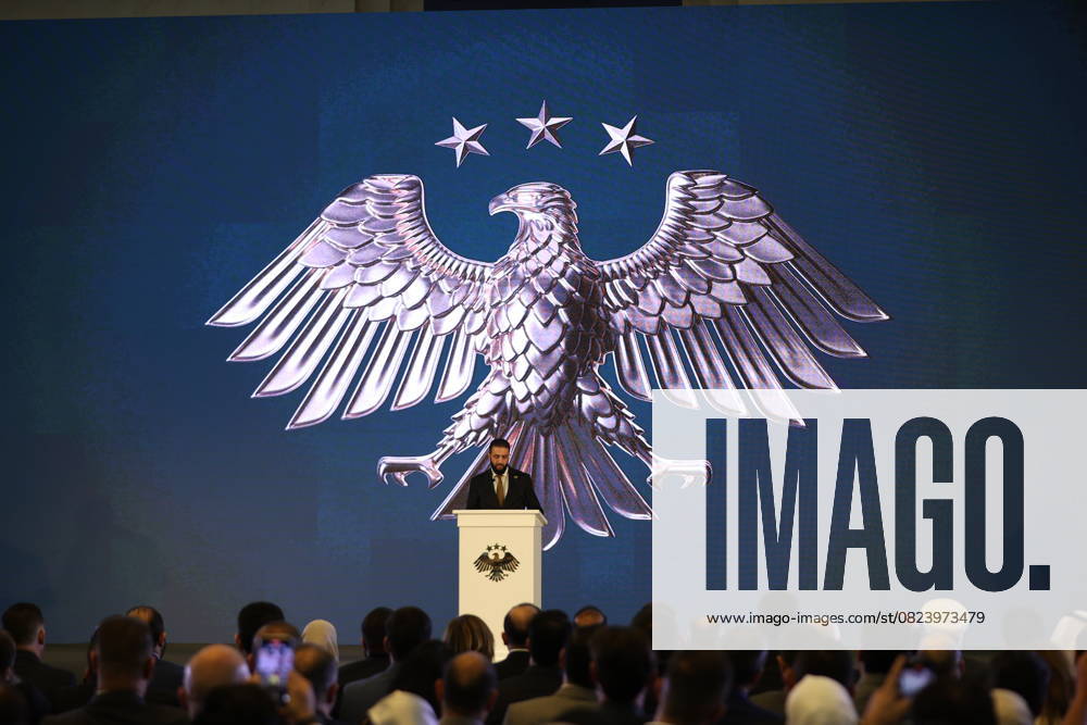 KW27 Syria Unveils New National Emblem DAMASCUS, SYRIA - JULY 3: Syrian President Ahmad al-Sharaa delivers a speech during a ceremony at the Presidential Palace in Damascus, Syria, on July 3, 2025, where the country’s new national emblem was unveiled following the fall of the 61-year Baath regime and the beginning of a national reconstruction process. Izettin Kasim Anadolu Damascus Syria. Editorial use only. Please get in touch for any other usage.