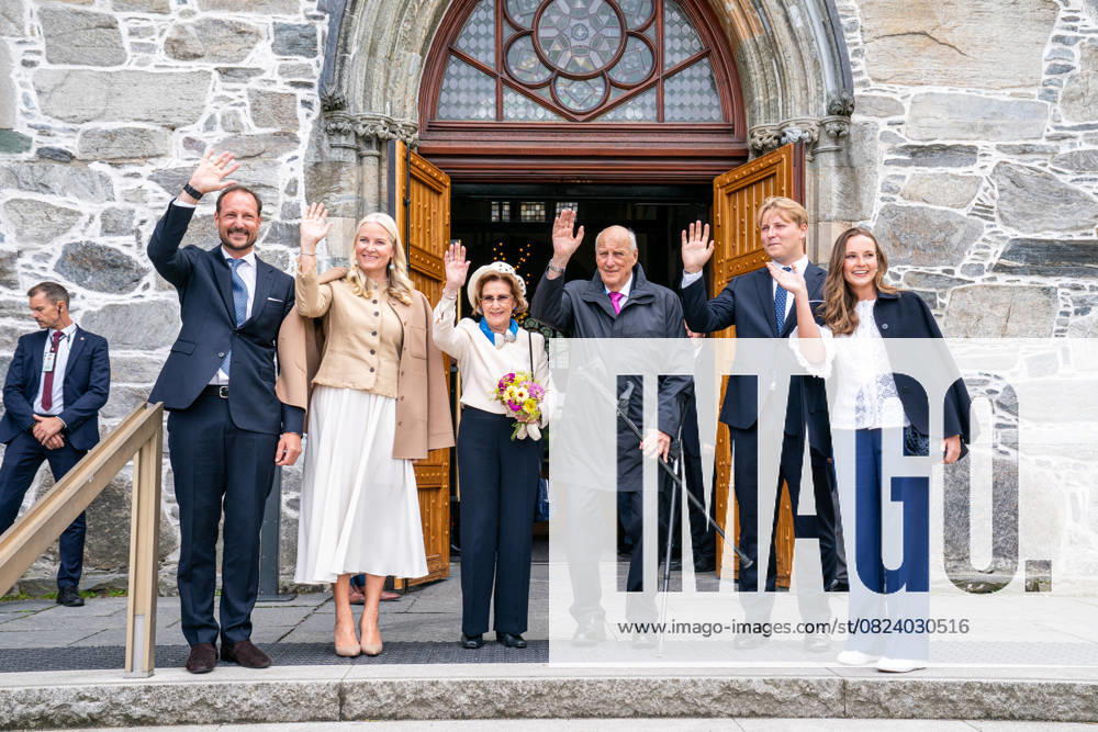 Norway King Harald and Queen Sonja and Princess Mette Marit and Prince Haakon and Princess Ingrid Alexandra and Prince Sverre Magnus attends the commemoration of the 200th anniversary of the emigration to America in Stavanger. Â