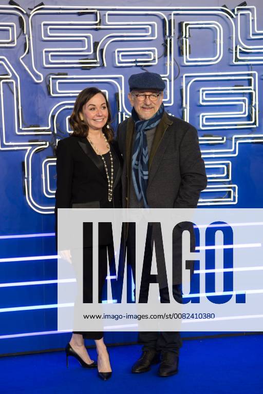 London, United Kingdom of Great Britain and Northern Ireland - Kristie Macosko Krieger and Steven Spielberg arriving at the European premiere of Ready Player One at the Vue West End on March 19, 2018 in London, England London United Kingdom of Great Britain and Northern Ireland - ZUMAny1_ 20180319_zaf_ny1_239