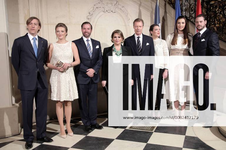 Themen der Woche Reception dinatoire donnee par leurs Altesses Royales le Grand Duc et la Duchesse du Luxembourg au musee Rodin a Paris. Pictures: Laurent Guerin E Press Photo Henri De Luxembourg;Maria Theresa de Luxembourg;Louis de Luxembourg;Felix de Luxembourg;Alexandra de Luxembourg;Guillaume de Luxembourg;Stephanie de Lannoy;Claire de Luxembourg Paris France 577604
