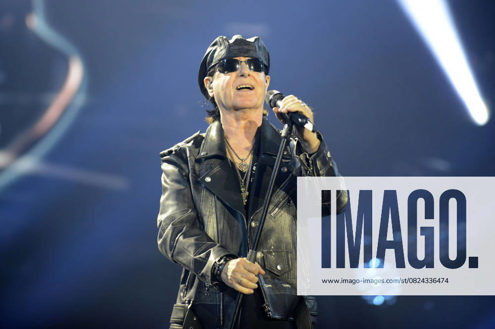 Klaus Meine live at the Scorpions Friends Coming Home concert for the 60th anniversary of the band in the Heinz von Heiden Arena Hannover, 05 07 2025 Foto:xR.xKeuntjex xFuturexImagex scorpions_5701