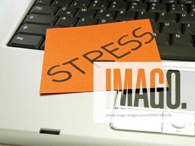 Sticky note on laptop stress