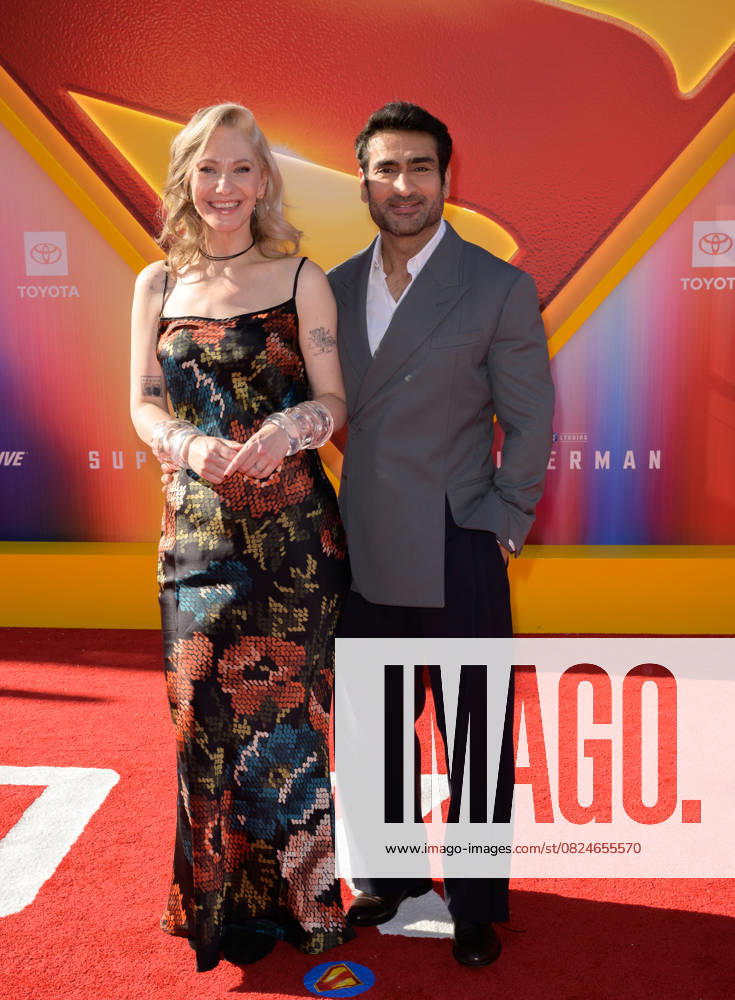 Superman Premiere - Los Angeles, USA LOS ANGELES, USA. July 07, 2025: Kumail Nanjiani & Emily V. Gordon at the premiere for Superman at the TCL Chinese Theatre. Los Angeles CA USA