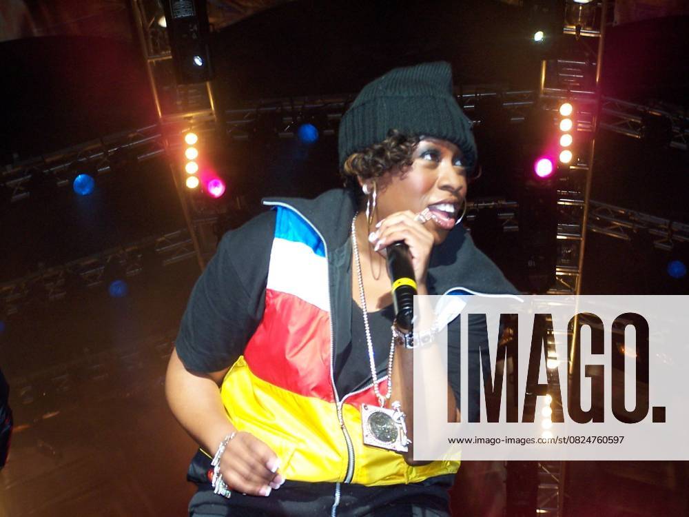 MISSY ELLIOTT performing at the 10th anniversary of the Kora Awards Durban, South Africa- 04.12.05, South Africa Zoom WENN 405043