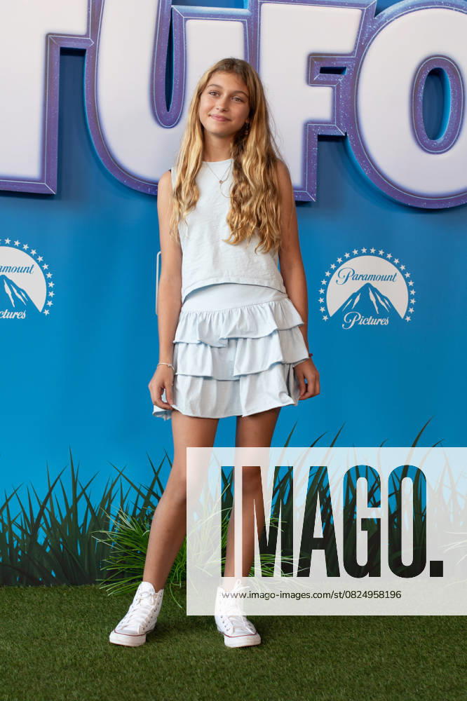 Smurfs (Pitufos) premiere at Cine Kinepolis in Madrid, Spain - 09 Jul 2025 Zoe Millan attends the Smurfs (Pitufos) premiere at Cine Kinepolis in Madrid. Madrid Spain