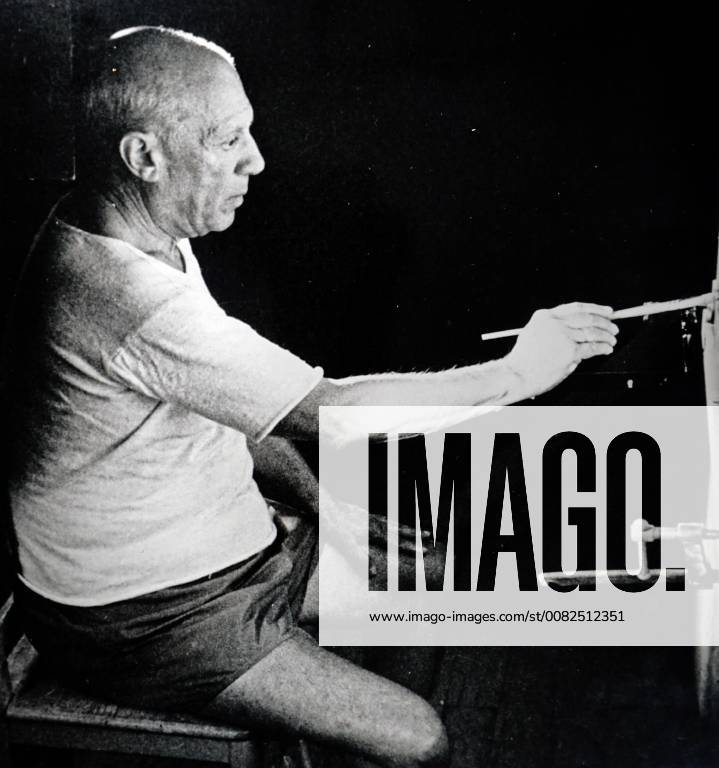 Photograph of Pablo Picasso (1881-1973) a Spanish painter, sculptor, printmaker, ceramicist, stage designer, poet, and playwright. Dated 20th century 917_05_WHA_102_0447