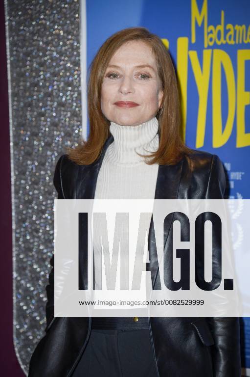 Paris, Ile de France, France - French actress Isabelle Huppert seen at the premiere of Madame Hyde at the Gaumont Capucines cinema in Paris. Paris France - ZUMAs197 20180327_zaa_s197_038