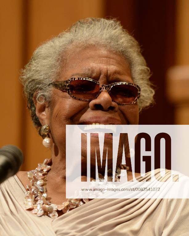 Boca Raton, Florida, United States Of America - BOCA RATON, FL - JANUARY 16: Dr. Maya Angelou speaks at Congregation B nai Israel on January 16, 2014 in Boca Raton, Florida..People: Dr. Maya Angelou Boca Raton United States Of America - ZUMAr160 20140528_zaa_r160_014
