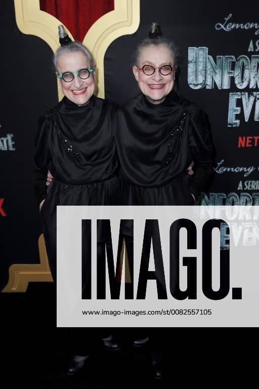 New York, NY, USA - March 29, 2018 New York City..Jacqueline Robbins and Joyce Robbins attending Netflix s Lemony Snicket s A Series of Unfortunate Events Season 2 premiere on March 29, 2018 in New York City. New York USA - ZUMAny1_ 20180329_zaf_ny1_002