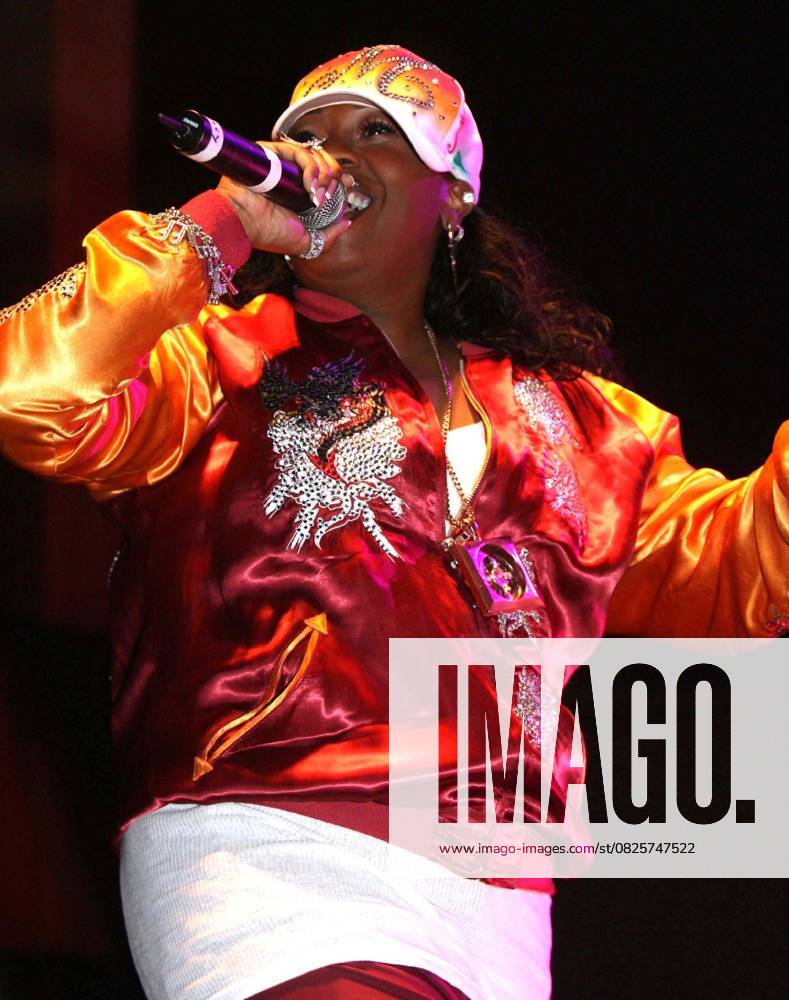 Missy Elliott performing at the BIC Bournemouth, England - 07.10.06, Bournemouth, United Kingdom WENN 883130