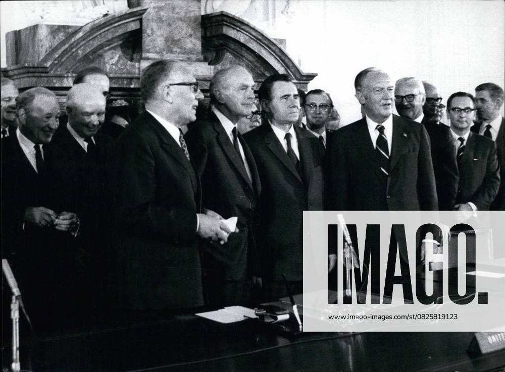 Germany Lithuania Poland 6 June 1972 a Day the History for Berlin Today signed the four Foreign Minister the Berlin Agreement at former Control Council in Berlin Photo shows see Foreign Minister Schumann France , Foreign Minister Douglas Home United Kingdom , Foreign Minister Andrej Gromiko USSR and Foreign Minister Rogers America