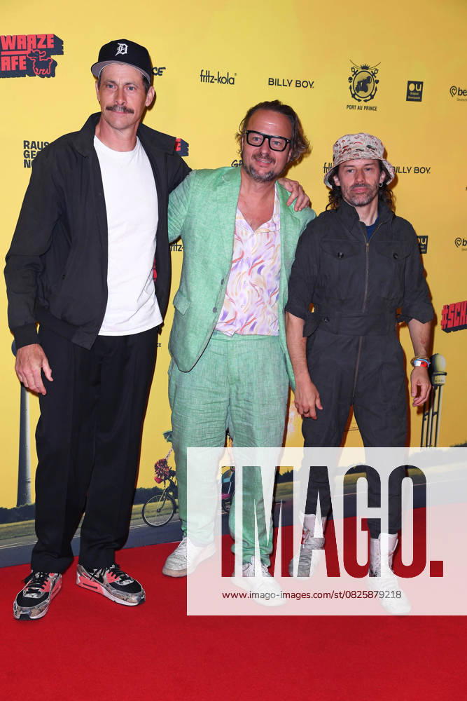 Marc Hosemann, Oliver Rihs director , Tobias Jundt aka Bonaparte at the SchwarzeSchafe premiere at the cinema in the Kulturbrauerei in Berlin on 15 07 2025