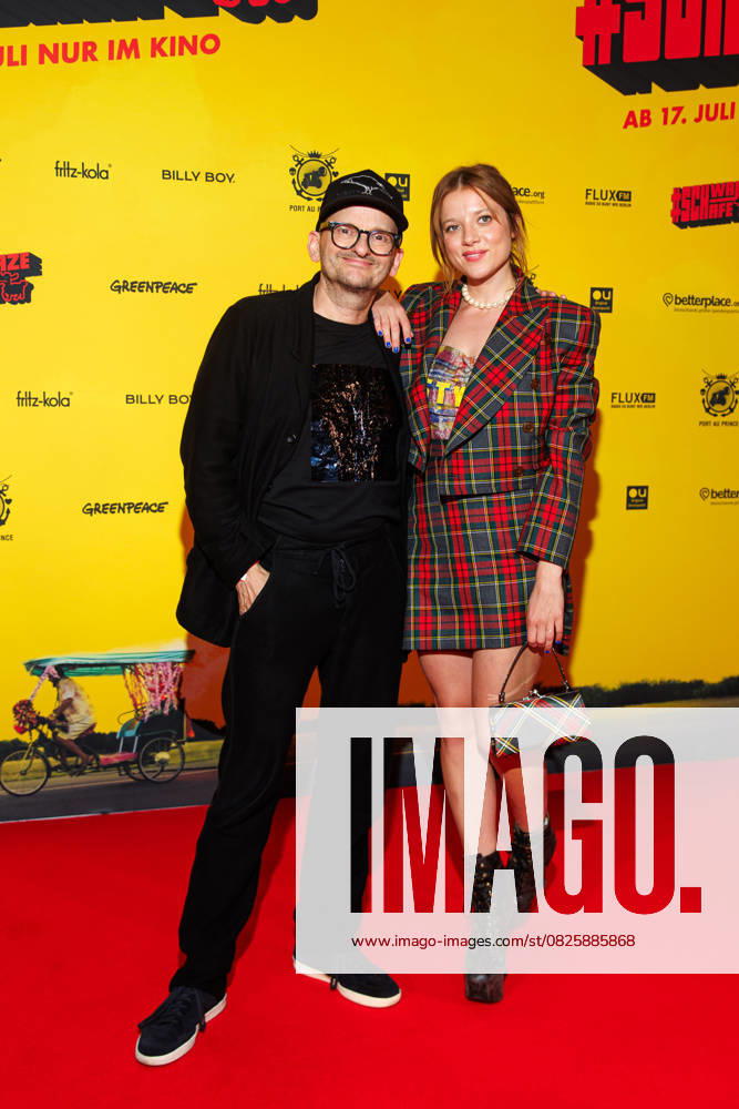 Premiere SchwarzeSchafe Milan Peschel and Jella Haase at the premiere of SchwarzeSchafe at the cinema in the Kulturbrauerei on 15 07 2025 in Berlin