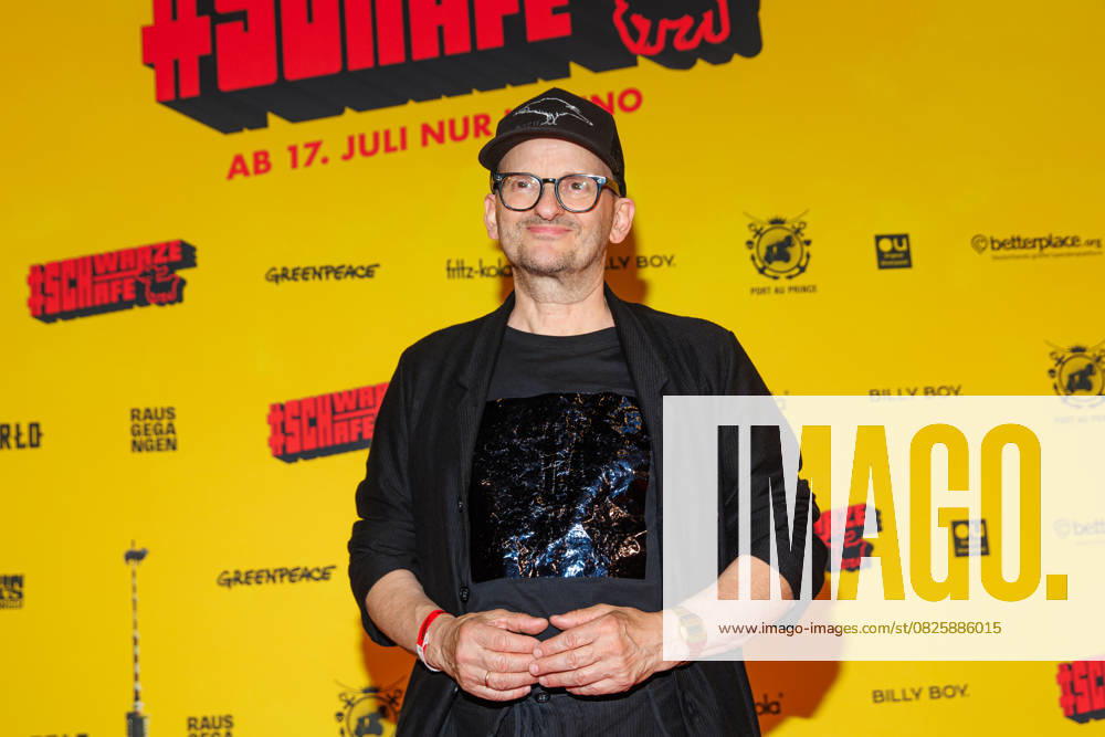 Premiere SchwarzeSchafe Milan Peschel at the premiere of SchwarzeSchafe at the cinema in the Kulturbrauerei on 15 07 2025 in Berlin