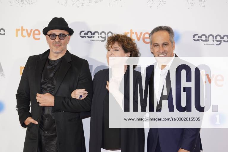 Preestreno en los Cines Callao de Fugitiva, una serie de RTVE con Paz Vega como actriz protagonista En la foto: Charo Lopez, Julio Bracho y Roberto Alamo Preview at the Cinemas Callao of Fugitiva, a series of RTVE with Paz Vega as leading actress Cordon Press JosuxMondelox CordonxPress Preestreno Fugitiva